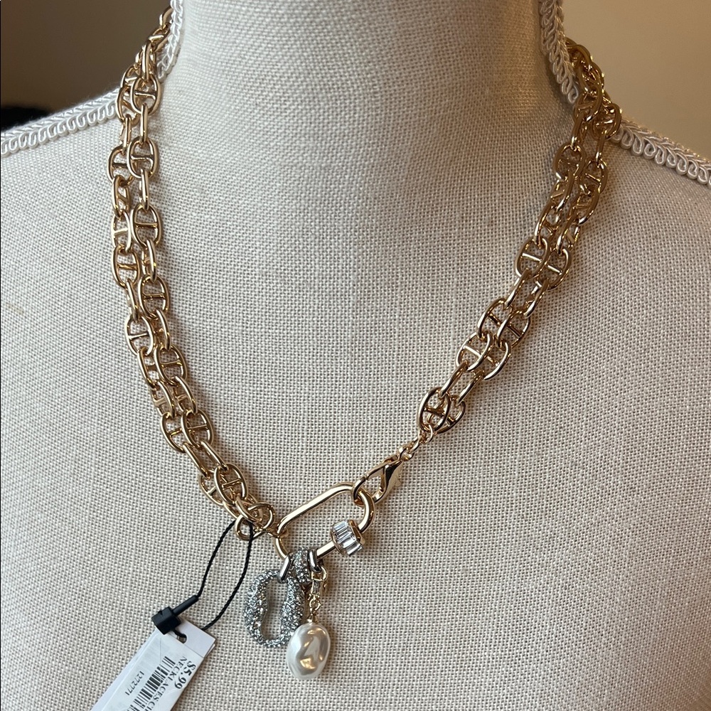 WHBM Gold Link & Pendant Adjustable Necklace